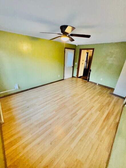 Living room 2 - 412 Pearl Lake Rd