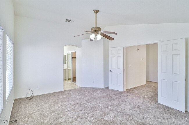 Building Photo - 1713 Elsinore Ave