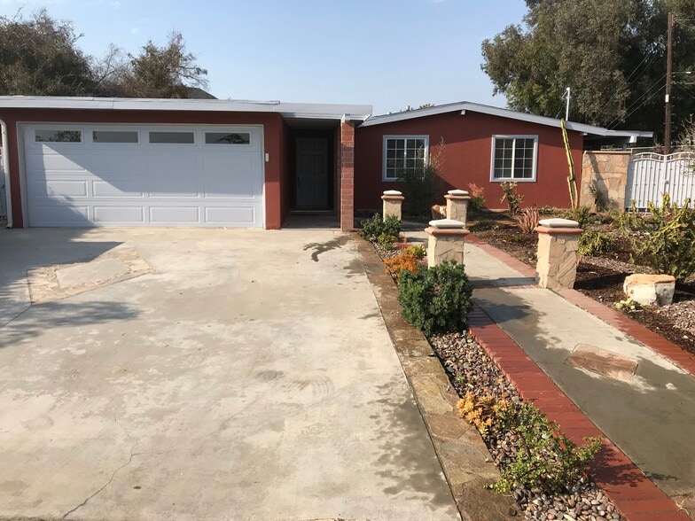 Building Photo - 2021 Arnold Ave