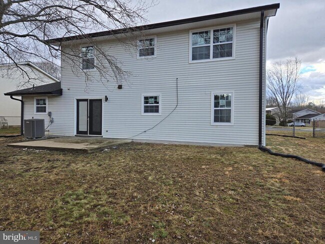 Building Photo - 732 Narrowleaf Dr