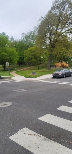 Building Photo - 414 S Franklin St