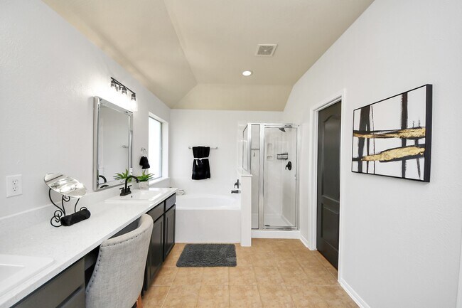 Building Photo - 15122 Heron Meadow Ln