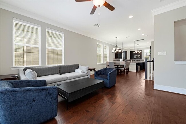 Building Photo - 1211 Edwinstowe Trl