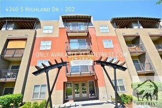 Building Photo - Beautiful 2 Bedroom Holladay Condo!