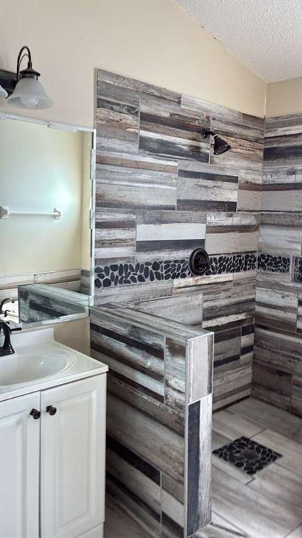 Building Photo - 4304 Creekside Blvd