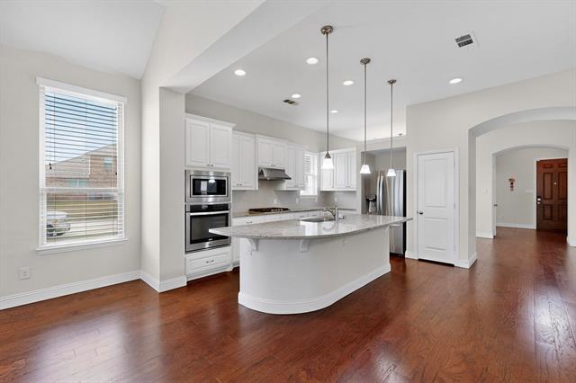 Building Photo - 1009 Mesa Crest Dr