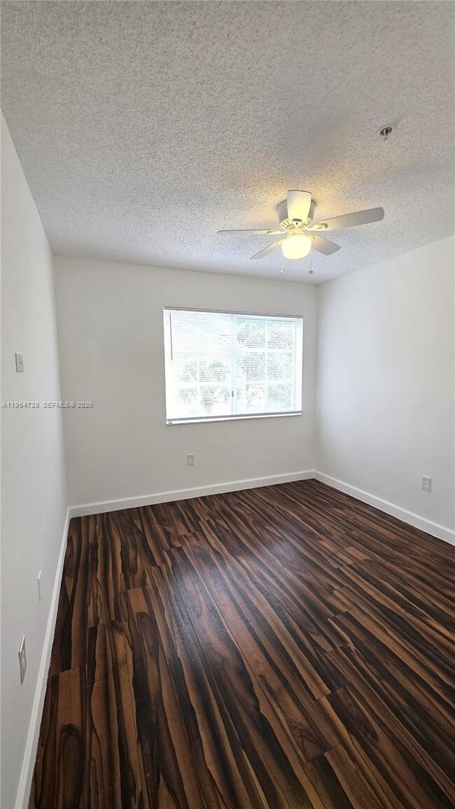 Building Photo - 2090 W Preserve Way