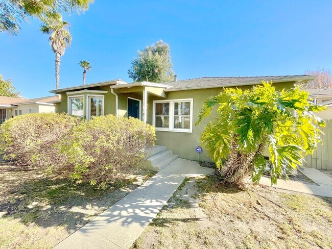 Building Photo - 11914 Ocean Park Blvd