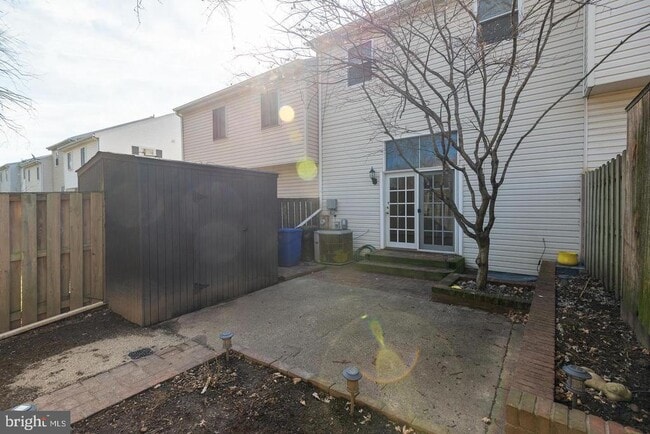 Building Photo - 3331 Buehler Ct