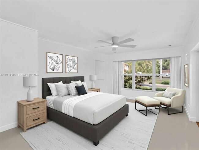 Building Photo - 4416 SW 35th Ave