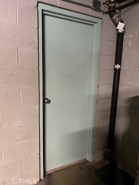 Building Photo - 2016 Euclid St