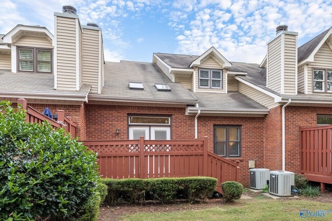 Building Photo - 10028 Meredith Ln SE