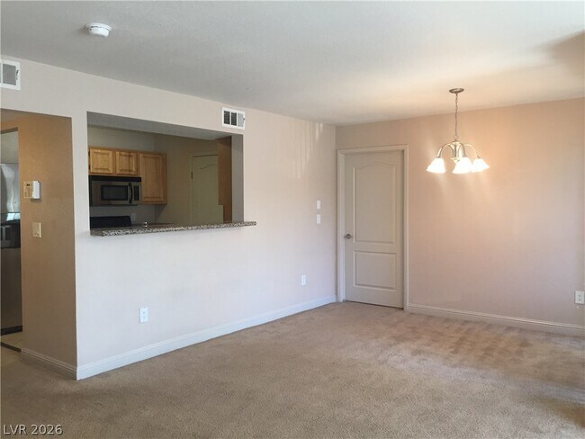 Building Photo - 5055 W Hacienda Ave