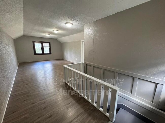Building Photo - 424 Abston St