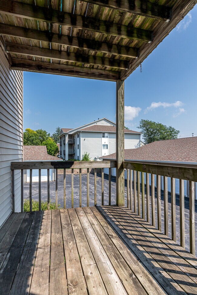 Building Photo - 4155 Mallard Ct