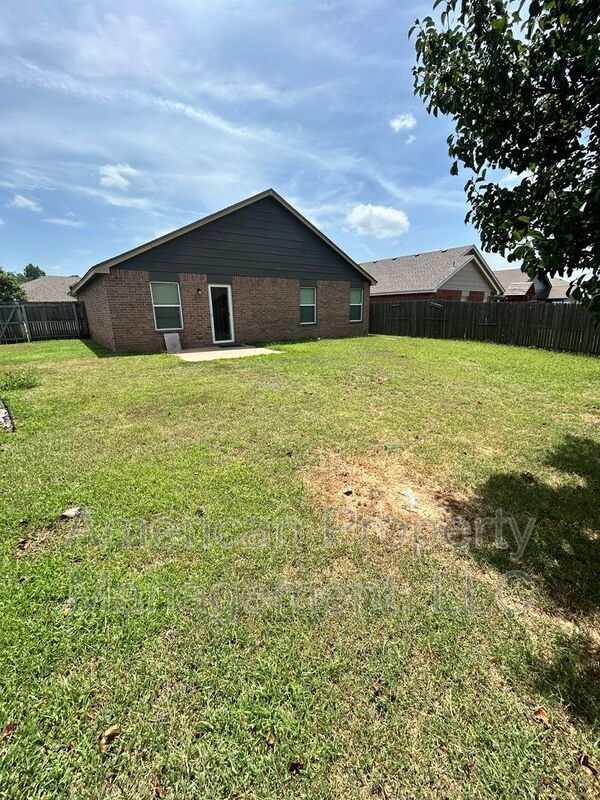 Building Photo - 4113 W 105th St S