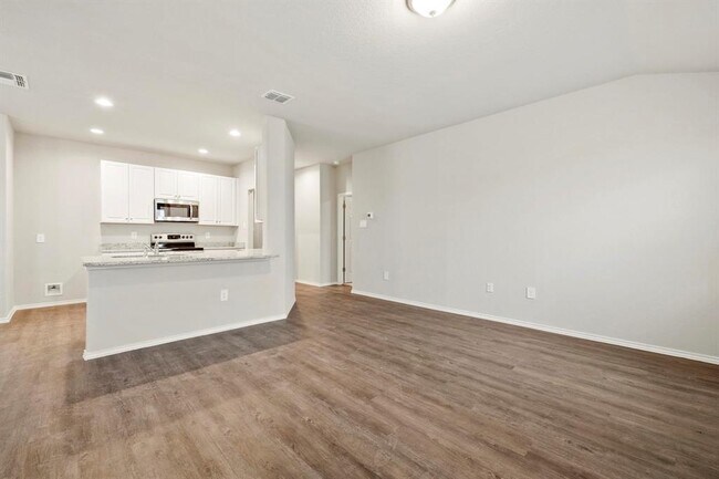 Building Photo - 3209 Ridge Pl