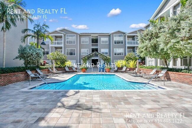 Building Photo - **A UNIT IN THE DYNAMIC AREA OF HYDE PARK**