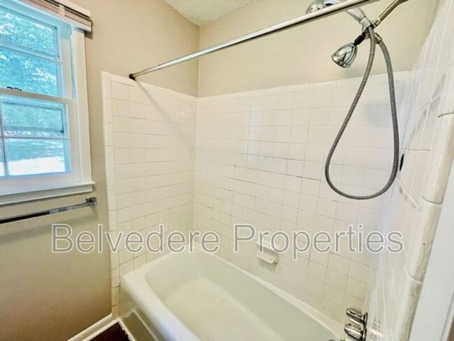 Building Photo - 4612 Cabot Dr