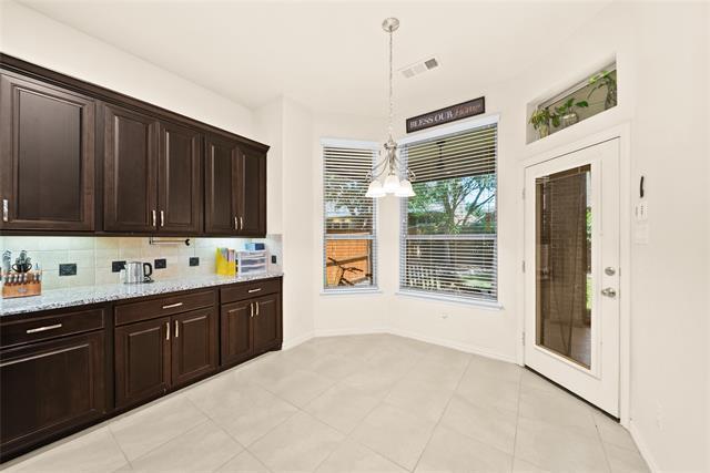 Building Photo - 6904 Denali Dr