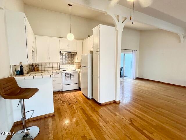 Building Photo - 1675 Edgewater Ln