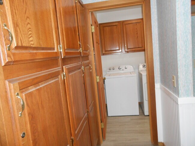 Building Photo - 13784 Partridge Foot