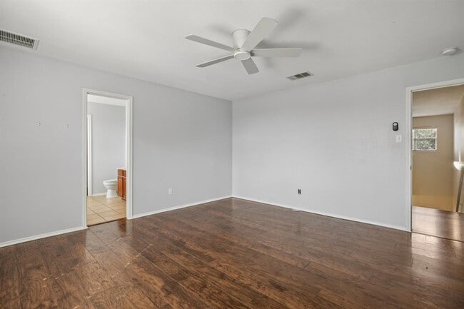 Building Photo - 13413 Lismore Ln