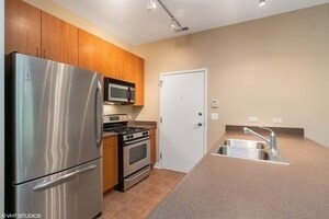 Building Photo - 1509 S Halsted St