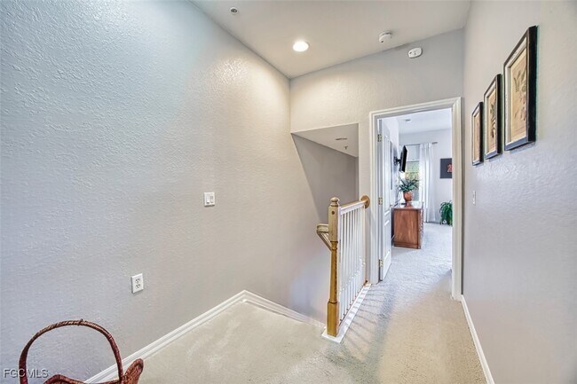 Building Photo - 3111 Cottonwood Bend