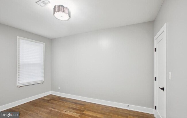 Building Photo - 1703 West Virginia Ave NE