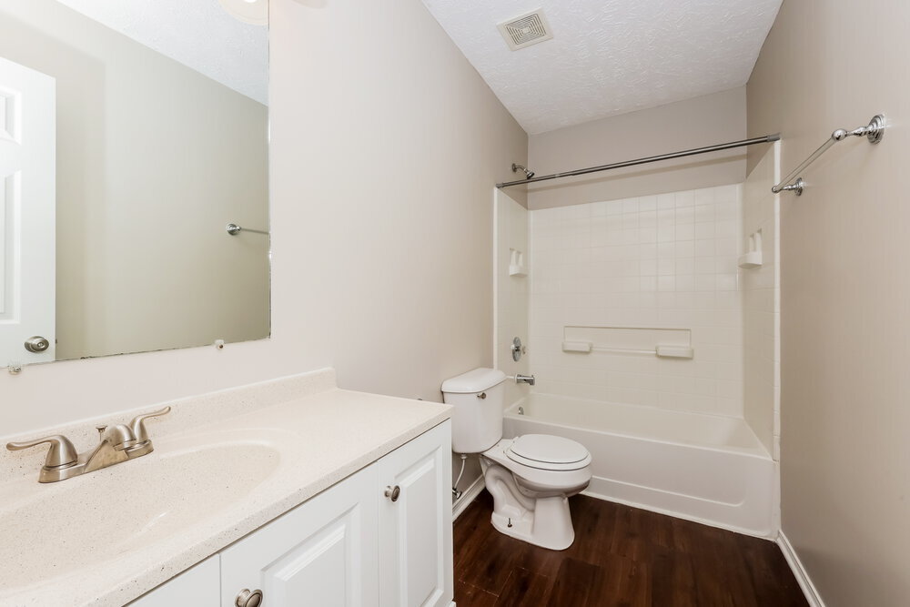 Building Photo - 5576 Dory Dr