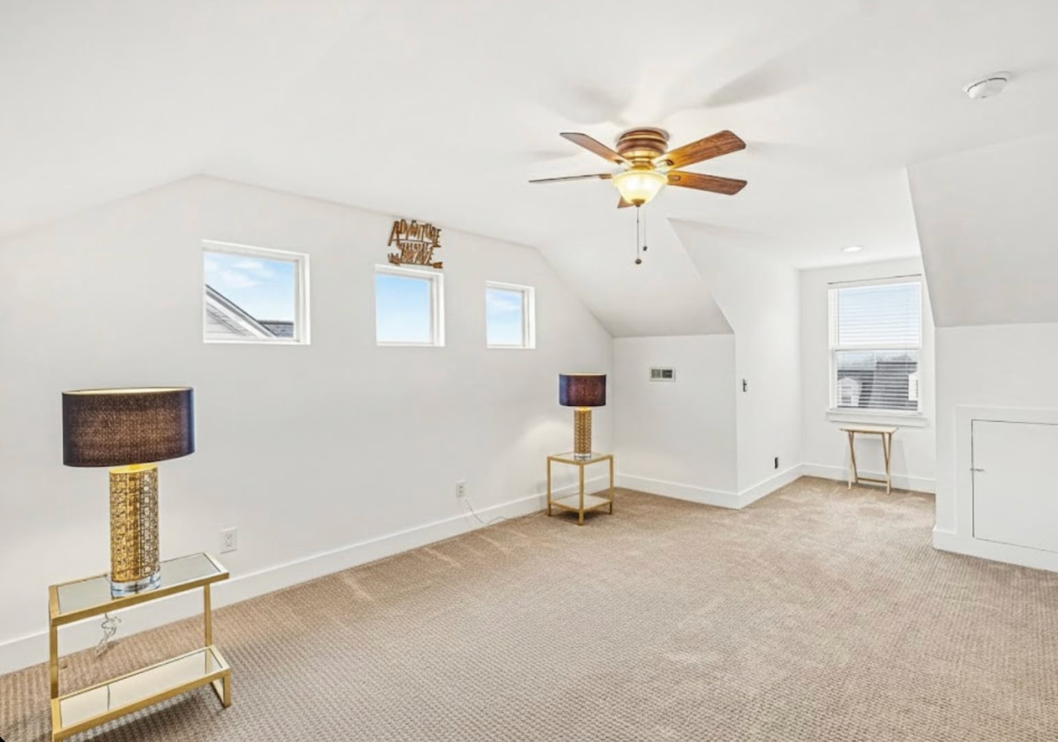 Building Photo - 3704 Lausanne Dr