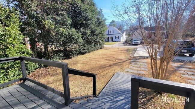 Building Photo - 215 Lafayette Rd