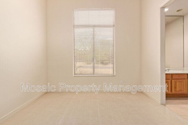 Building Photo - 34418 N 99th St