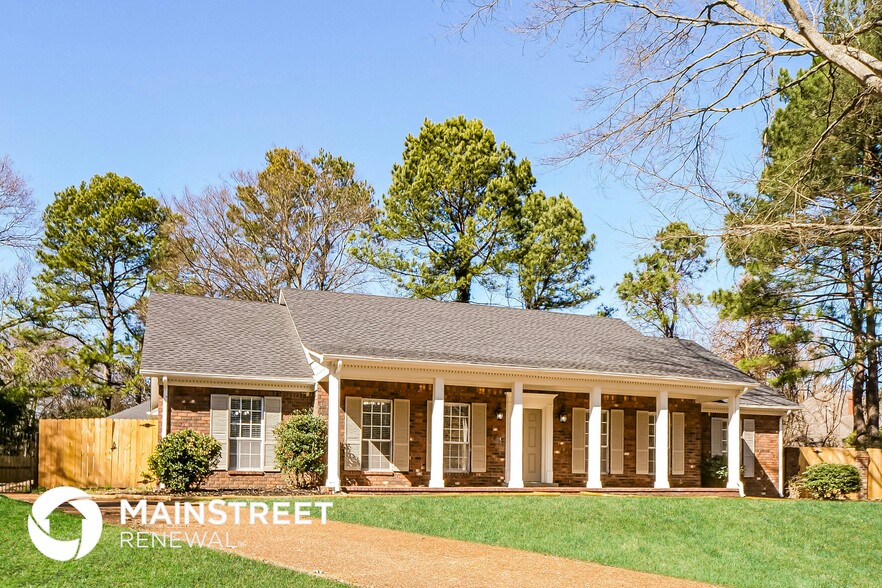 Building Photo - 2947 Pangbourne Cove