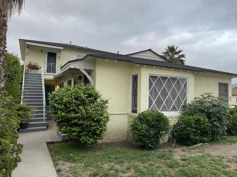 Primary Photo - 340 W Alameda Ave