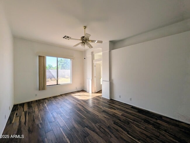 Building Photo - 5959 W Kimberly Way