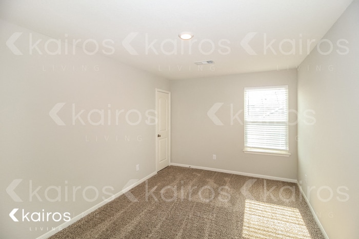 Building Photo - 125 Declaration Ln