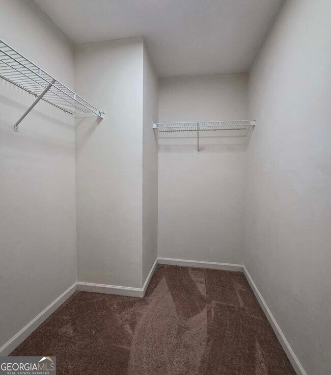 Building Photo - 4761 Highpoint Way
