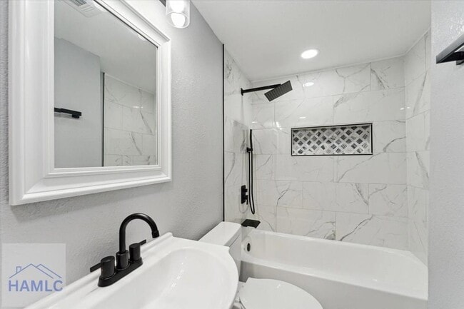 Building Photo - 8576 E B Cooper Hwy