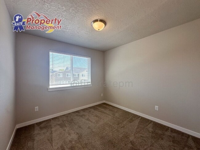 Building Photo - 3071 N Network Ln