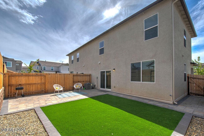 Building Photo - 604 Selene Moon St