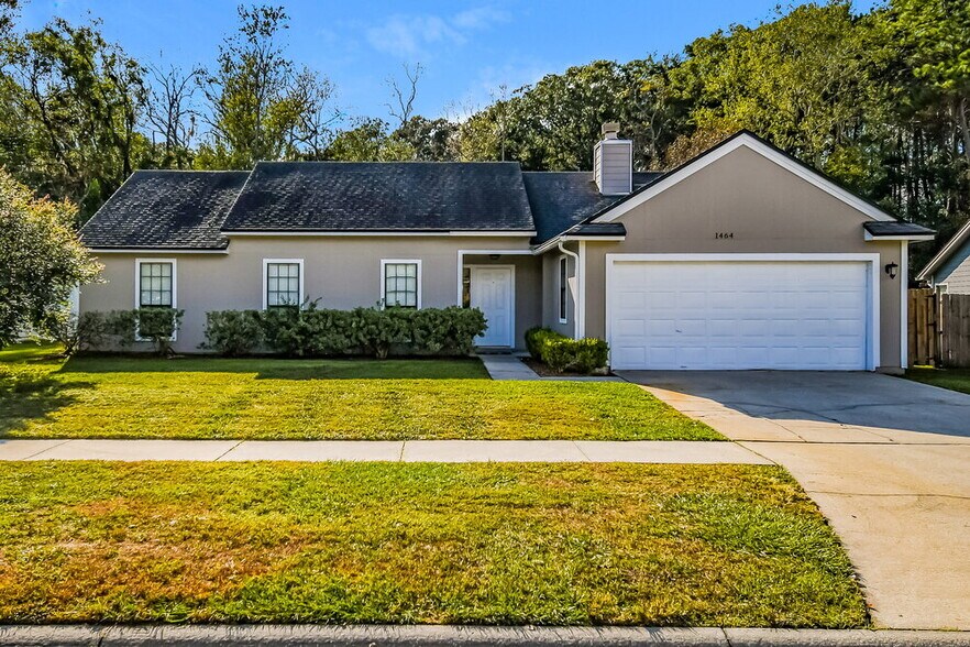 Primary Photo - 1464 Rose Hill Dr W