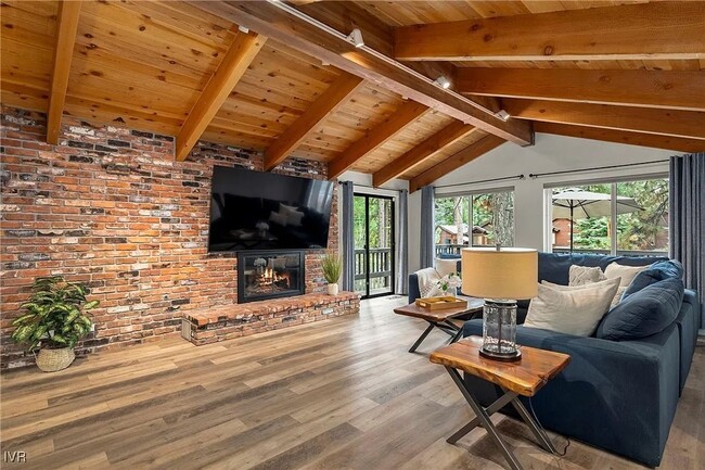 Building Photo - The Boulevard