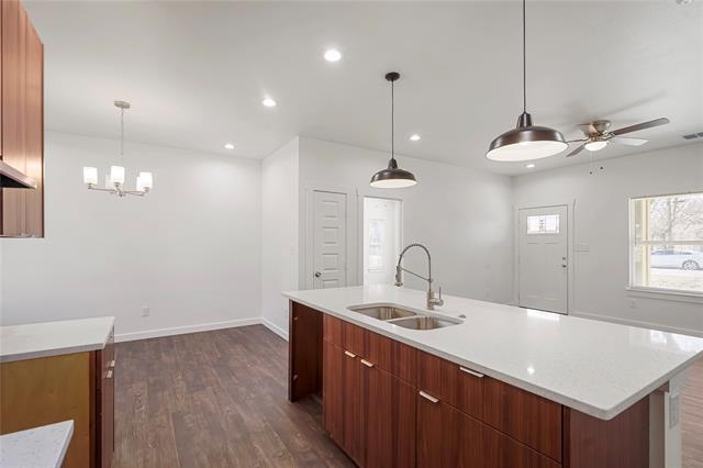 Building Photo - 10117 Royce Dr