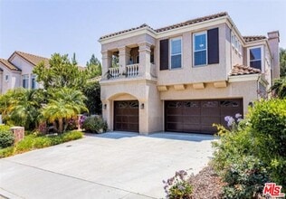 Building Photo - 11320 Broadview Dr