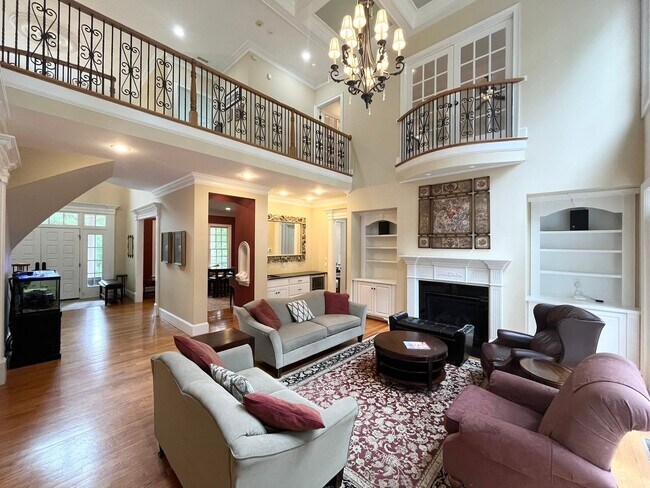 Building Photo - Incredible 4BD, 6.5BA Raleigh Home Near Fa...