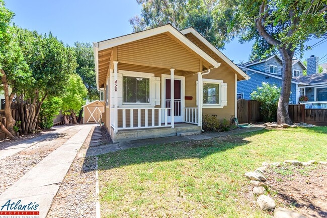 Building Photo - Lovely Los Gatos Home | A/C | Prime Location