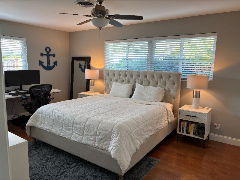 Building Photo - 2432 NE 26th Ave