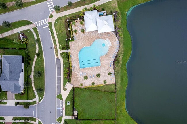 Building Photo - 2943 Sunstar Dr